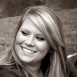 Meet your Posher, Leah